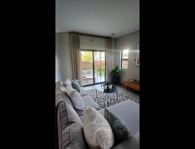 3 BEDROOM HOUSE FOR SALE IN NORTH RIDING